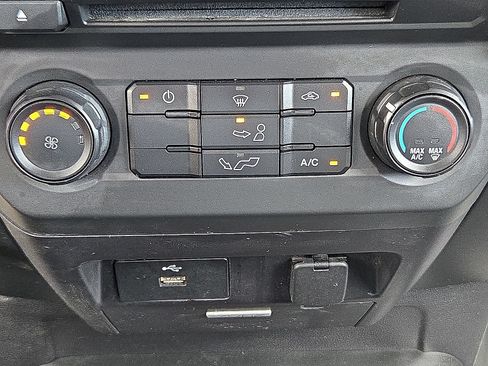 Used 2018 Ford F150 XL w/ Equipment Group 101A Mid RWD image 16
