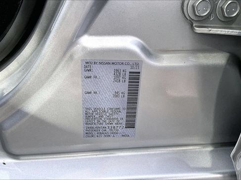 Used 2024 Nissan Altima 2.5 SV FWD image 16