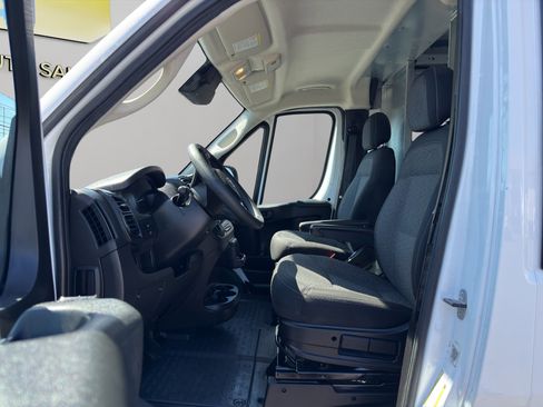 Used 2023 RAM ProMaster 3500 image 9