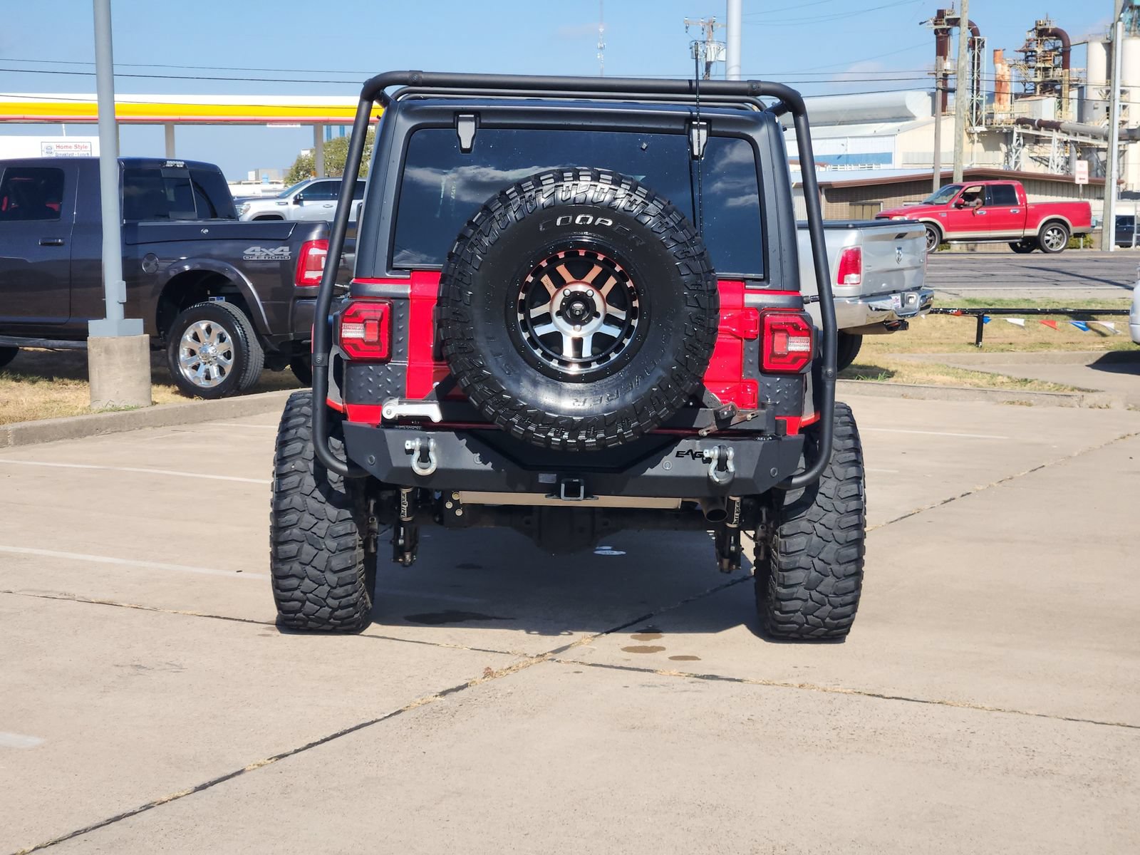Used 2020 Jeep Wrangler Unlimited Rubicon AWD/4WD image 8