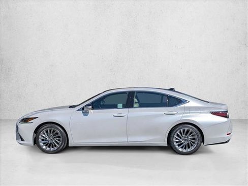 Used 2021 Lexus ES 350 Ultra Luxury w/ Accessory Package 2 FWD image 9