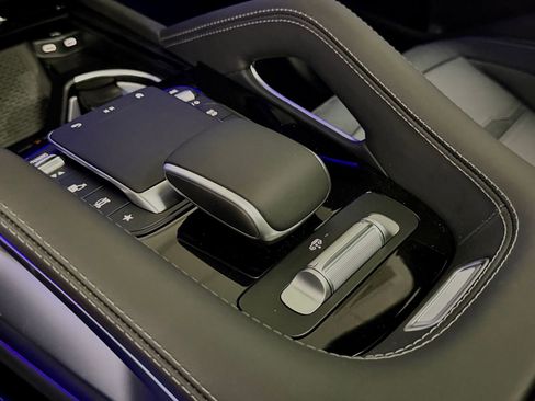 Used 2024 Mercedes-Benz GLE 63 AMG S image 35