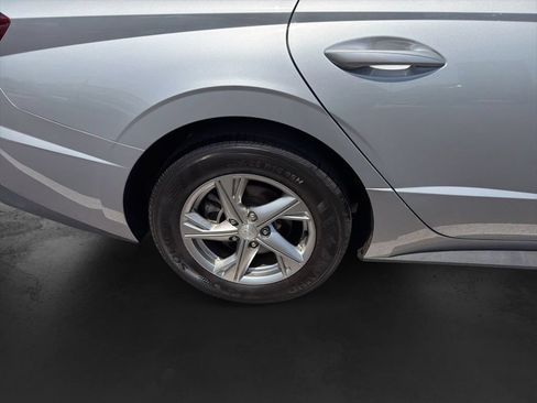 Used 2023 Hyundai Sonata SE FWD image 12