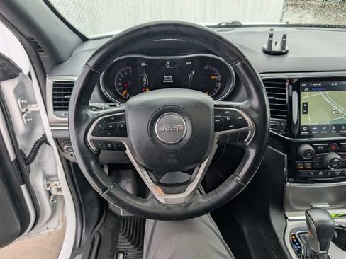 Used 2019 Jeep Grand Cherokee Limited image 12