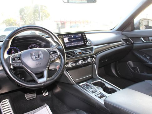 Used 2022 Honda Accord Sport image 23