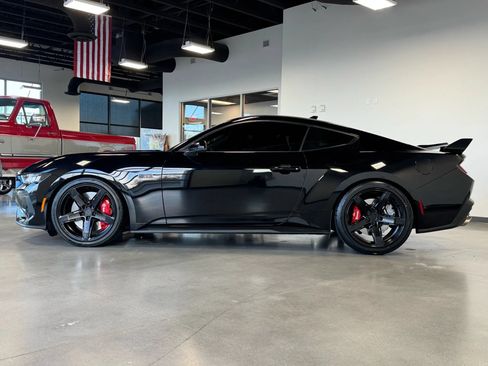 Used 2024 Ford Mustang GT Premium RWD image 4