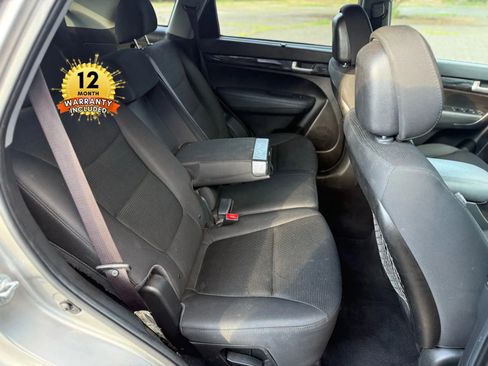 Used 2015 Kia Sorento LX image 67