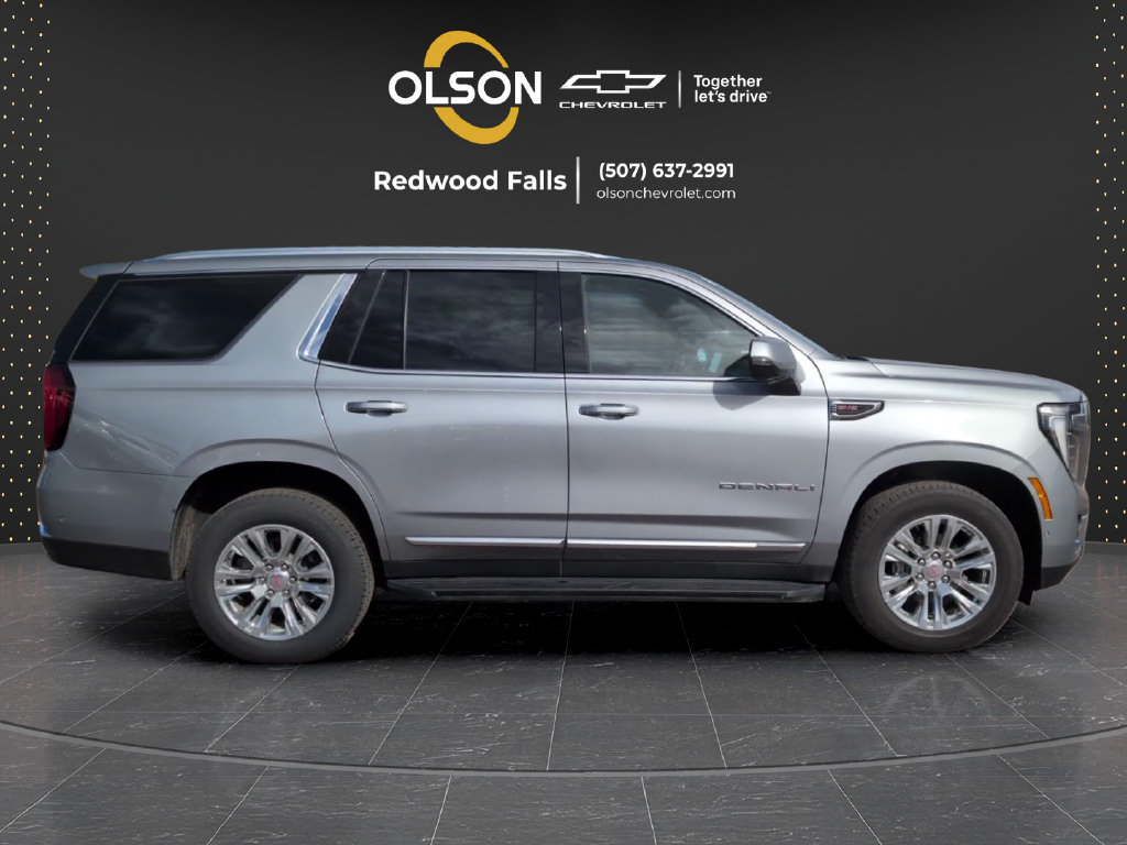 Used 2025 GMC Yukon Denali AWD/4WD image 6
