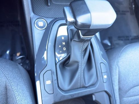 Used 2025 Kia K4 EX image 14