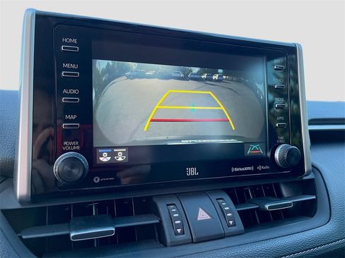 Used 2020 Toyota RAV4 Limited image 14