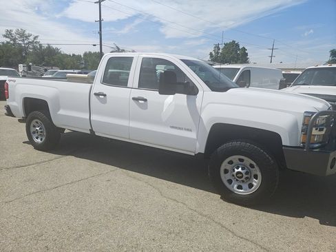 Used 2016 Chevrolet Silverado 3500 W/T AWD/4WD image 2