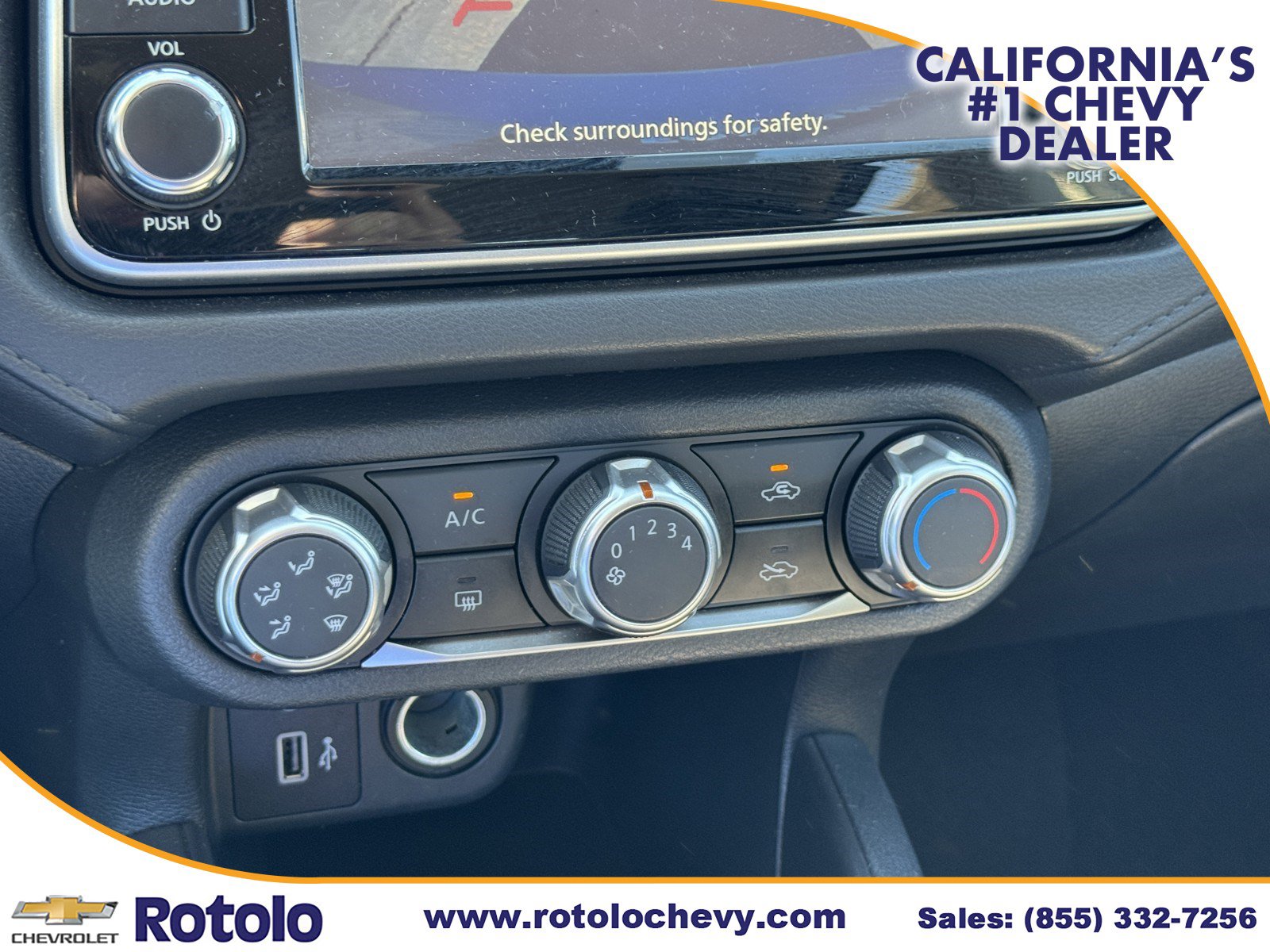 Used 2024 Nissan Versa S w/ Trunk Package FWD image 16