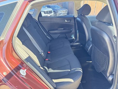 Used 2020 Kia Optima LX image 12