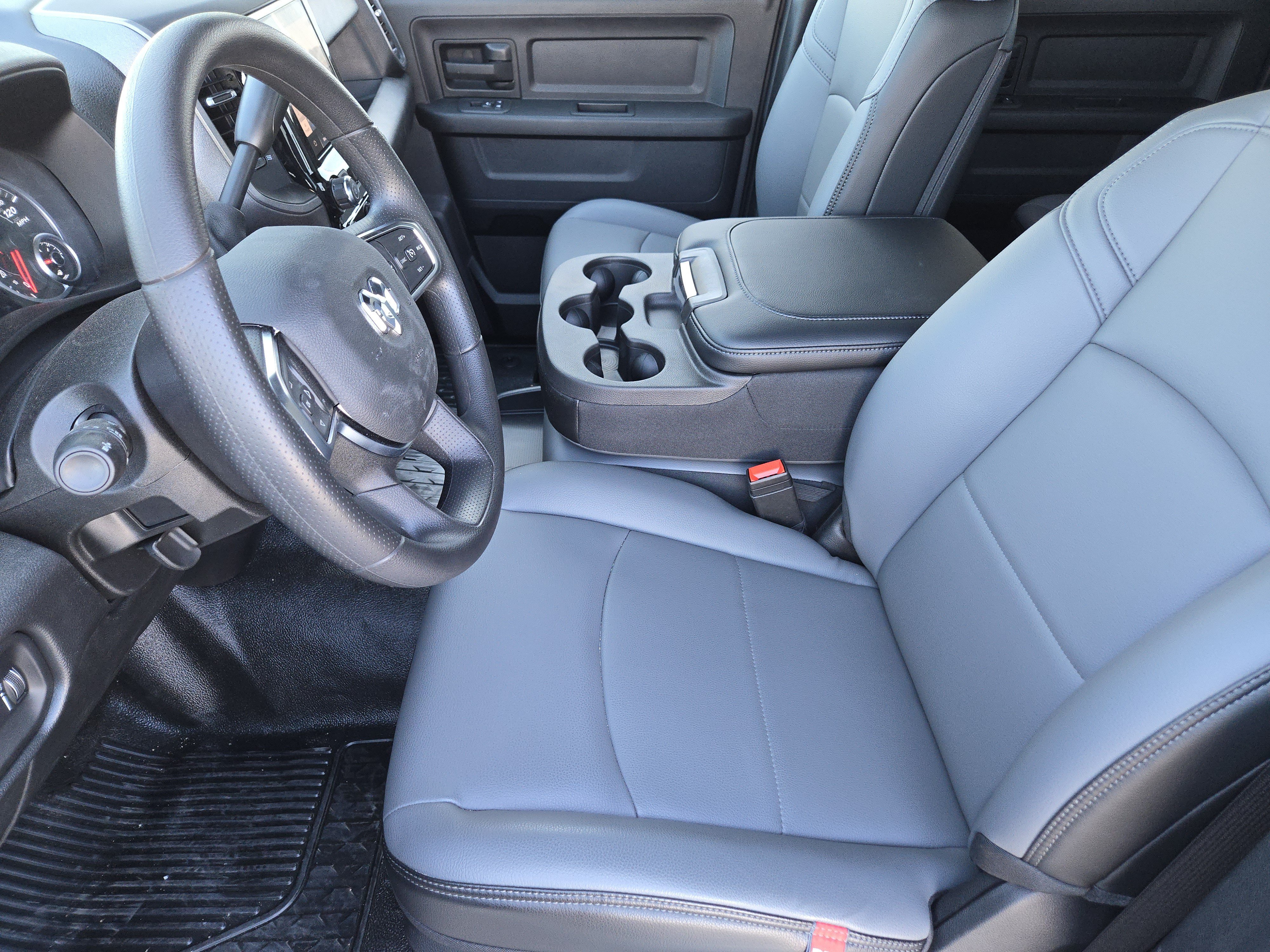 New 2026 RAM 5500 Tradesman w/ Chrome Appearance Group AWD/4WD image 11