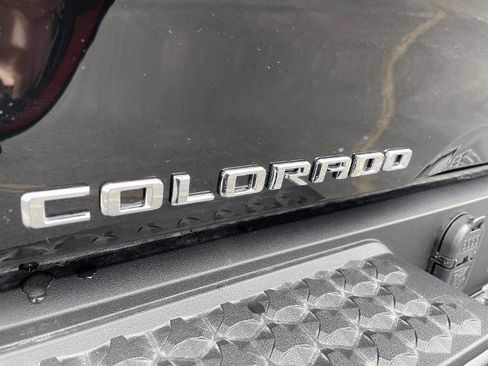 New 2025 Chevrolet Colorado Z71 w/ Technology Package AWD/4WD image 29