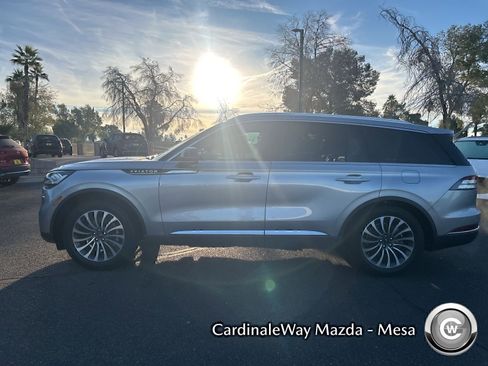 Used 2022 Lincoln Aviator Reserve w/ Equipment Group 201A image 4