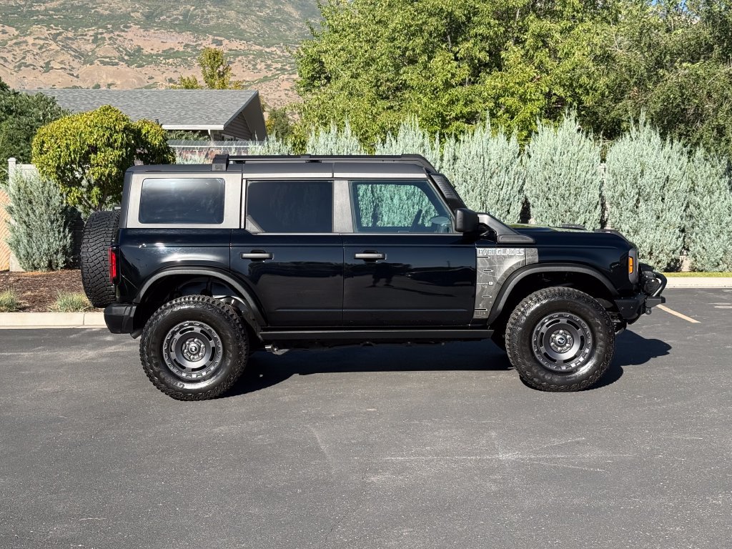 Used 2024 Ford Bronco Everglades AWD/4WD image 8