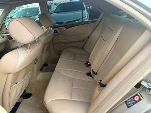 Used 2001 Mercedes-Benz E 320 Sedan image 12