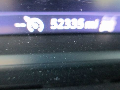 Certified 2022 GMC Sierra 2500 AT4 w/ AT4 Preferred Package image 34