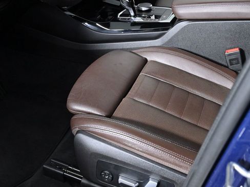 Used 2022 BMW X3 xDrive30i w/ Premium Package 2 image 28