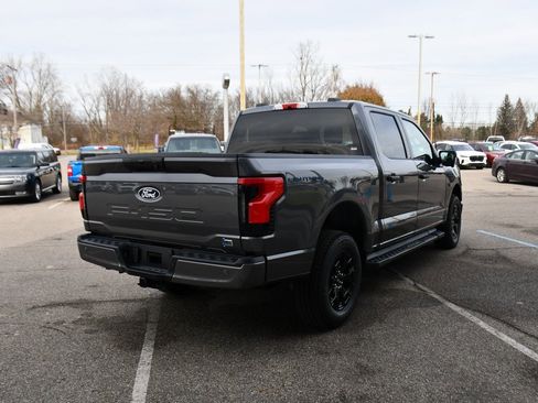Used 2025 Ford F150 Lightning XLT image 6