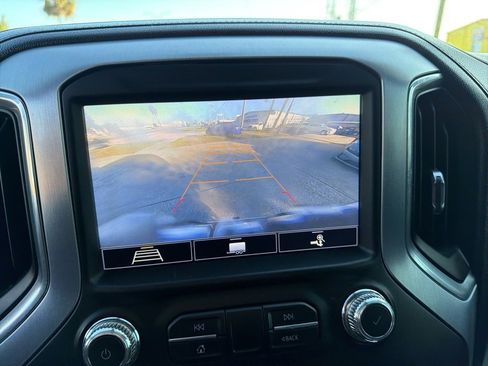 Used 2020 GMC Sierra 1500 SLT image 27