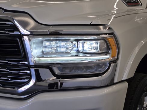 Used 2023 RAM 2500 Limited image 8