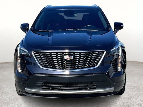 Used 2023 Cadillac XT4 Premium Luxury FWD image 5