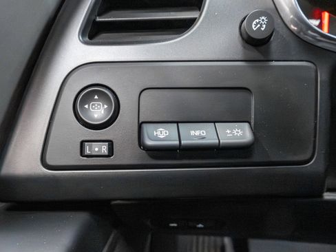 Used 2015 Chevrolet Corvette Z06 w/ 3LZ Preferred Equipment Group image 50