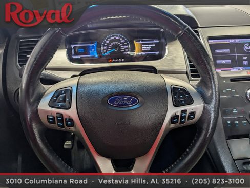Used 2013 Ford Taurus SEL image 17