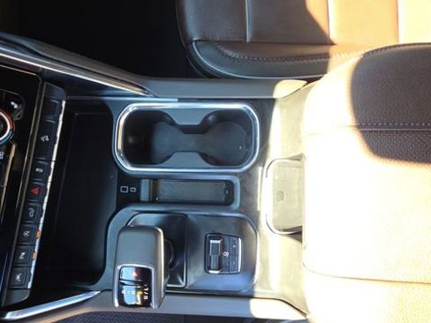 Used 2025 GMC Sierra 1500 Denali w/ Technology Package image 38