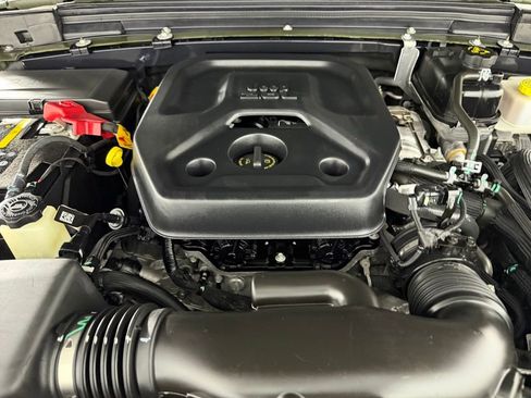 Used 2023 Jeep Wrangler Unlimited w/ Cold Weather Group image 35