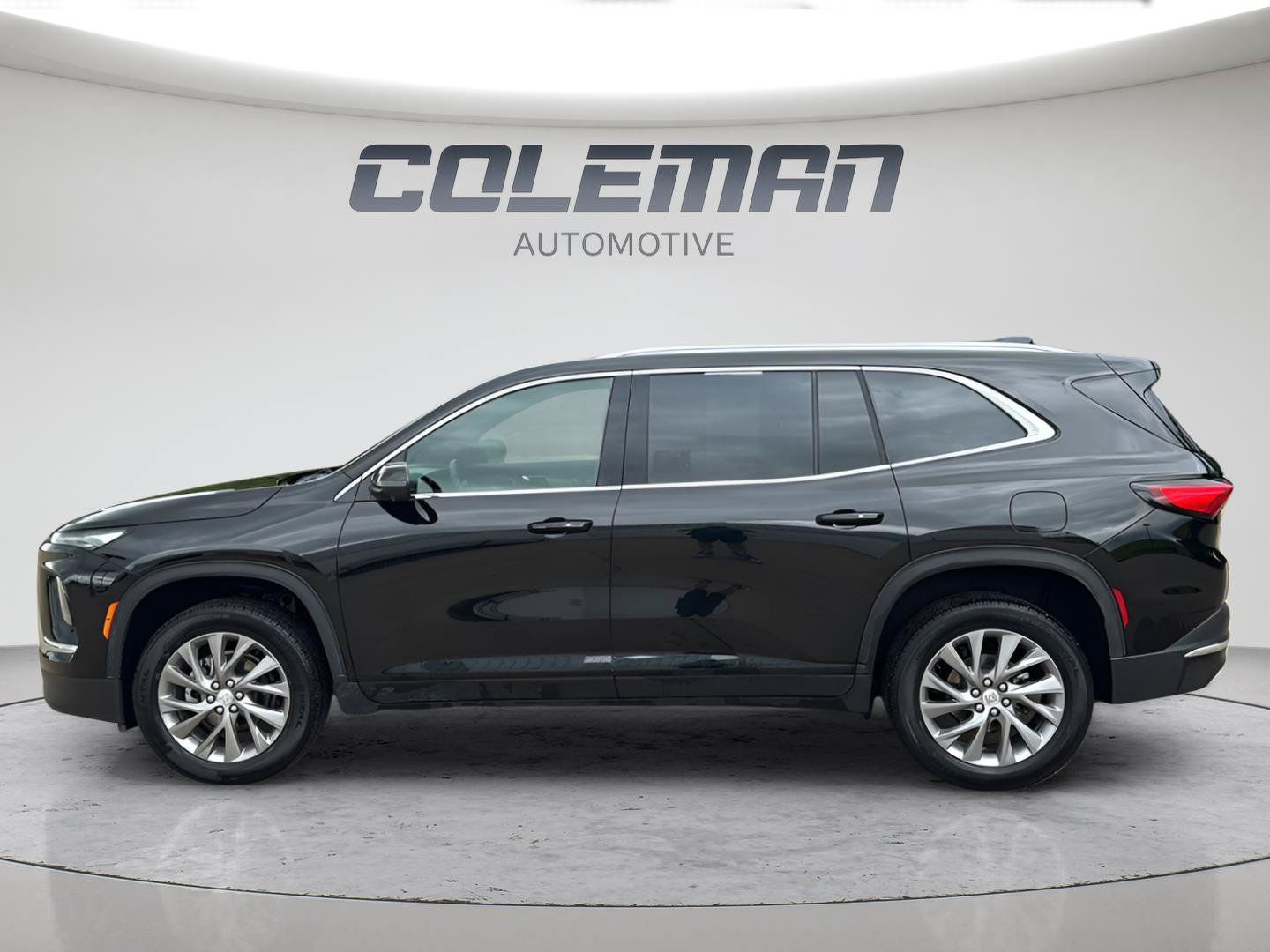 Used 2026 Buick Enclave Preferred AWD/4WD image 4