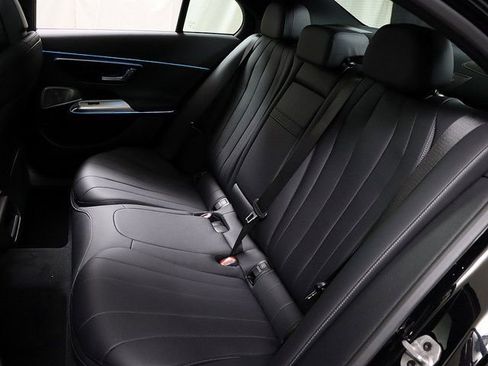 New 2026 Mercedes-Benz E 350 4MATIC Sedan image 12