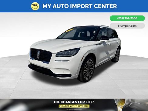 Used 2022 Lincoln Corsair Reserve w/ Sport Package AWD/4WD image 3