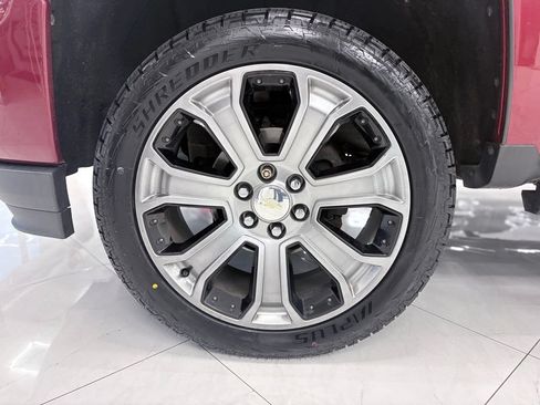 Used 2018 Chevrolet Silverado 1500 LT w/ All Star Edition AWD/4WD image 41