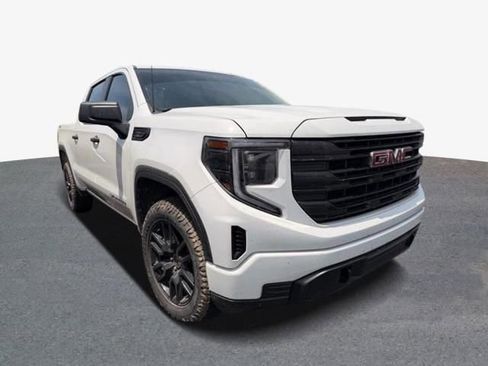 Used 2025 GMC Sierra 1500 Pro w/ Graphite Edition AWD/4WD image 2