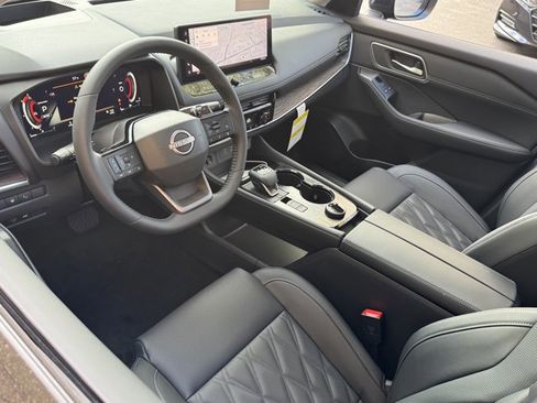 New 2026 Nissan Rogue Platinum w/ Platinum Premium Package AWD/4WD image 14