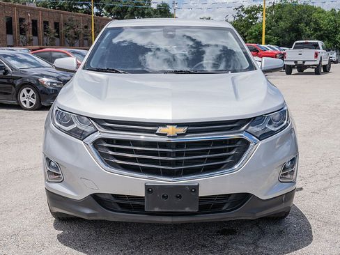 Used 2021 Chevrolet Equinox LT FWD image 2