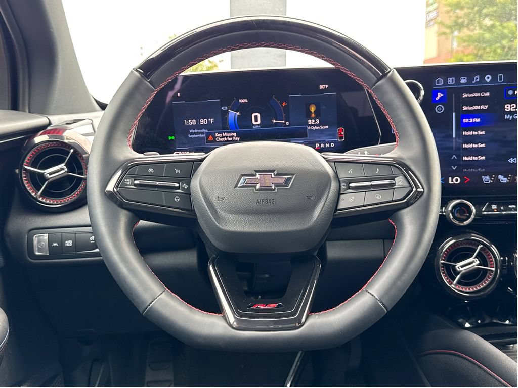 Used 2026 Chevrolet Blazer EV RS w/ Super Cruise Package AWD/4WD image 14