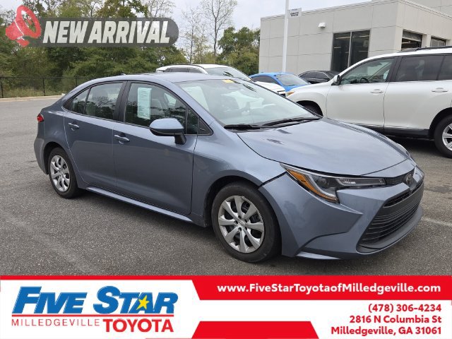 Used 2024 Toyota Corolla LE FWD image 1