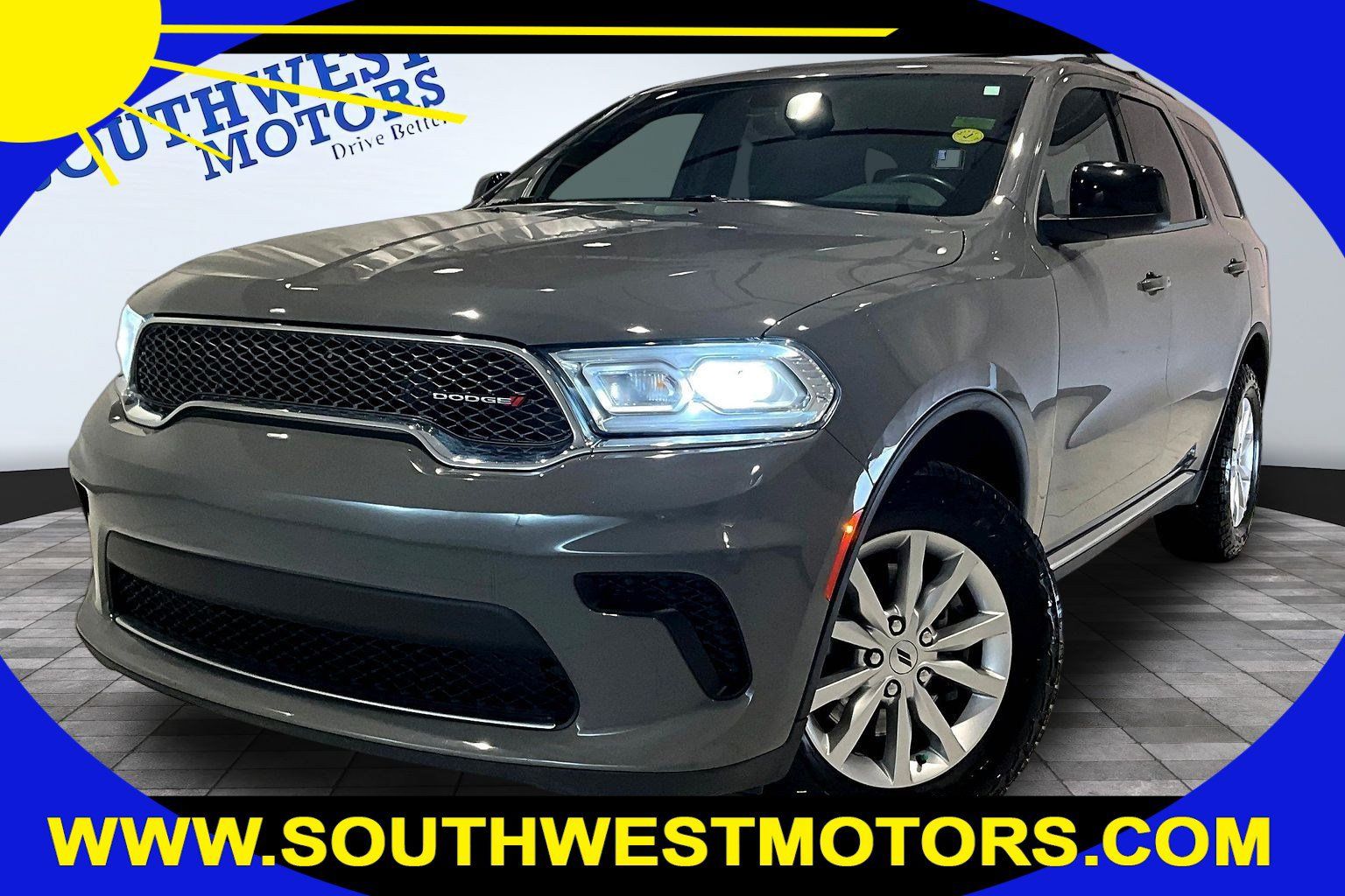Used 2023 Dodge Durango SXT w/ Trailer Tow Group IV AWD/4WD image 1