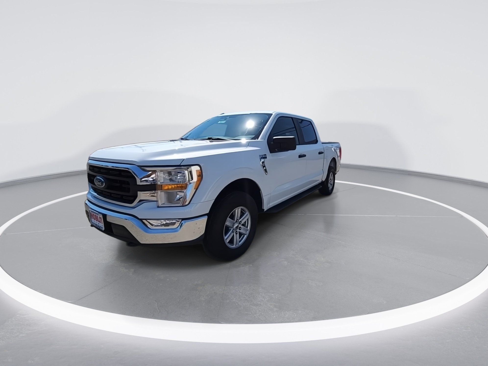 Used 2022 Ford F150 XLT w/ Trailer Tow Package AWD/4WD image 4