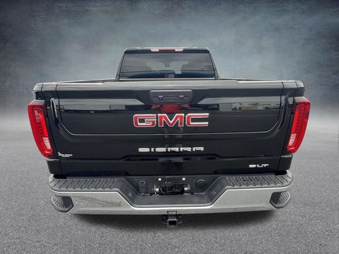 Used 2025 GMC Sierra 1500 SLT AWD/4WD image 11