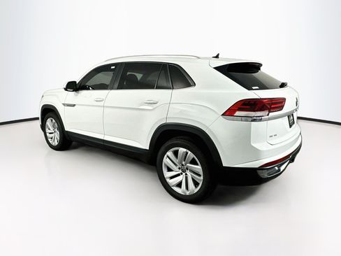 Used 2023 Volkswagen Atlas Cross Sport SE FWD image 5