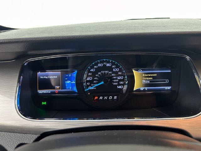 Used 2016 Ford Taurus SEL w/ Equipment Group 201A AWD/4WD image 17