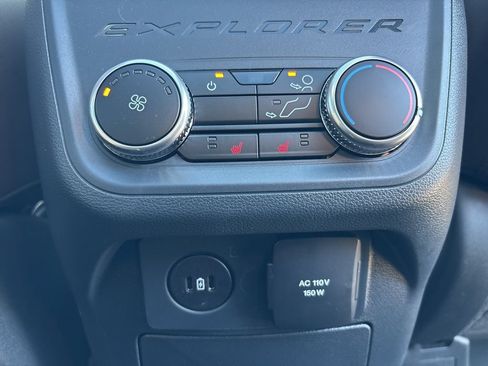 New 2026 Ford Explorer Platinum RWD image 19