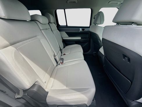 New 2027 Hyundai Santa Fe SE FWD image 19