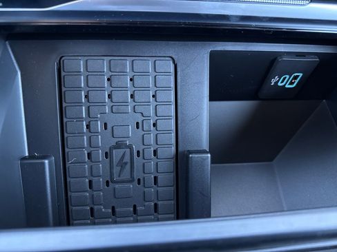 New 2026 Ford F250 Platinum image 39