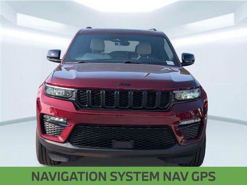 Certified 2025 Jeep Grand Cherokee Limited w/ Black Appearance Package AWD/4WD image 10